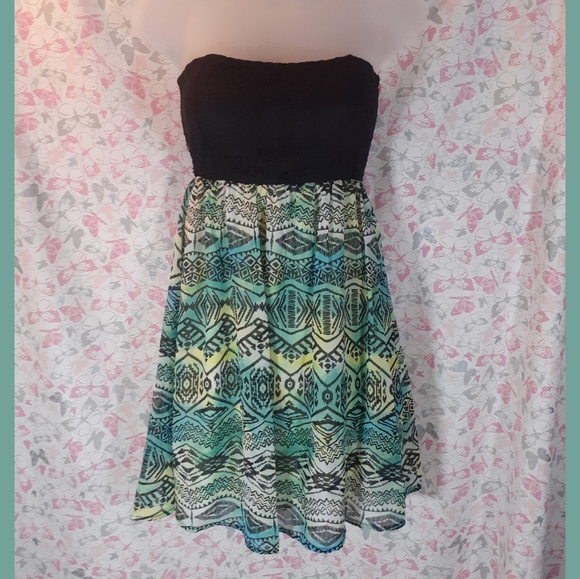 *NWOT* Cantata Strapless Dress - Picture 1 of 2